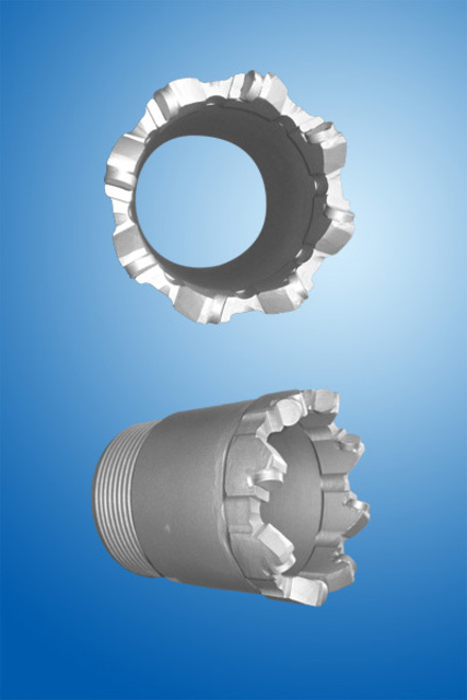 113八翼取芯钻头